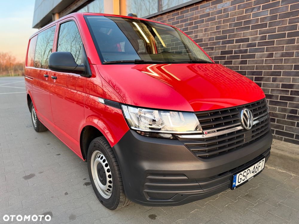 Volkswagen Transporter - 1