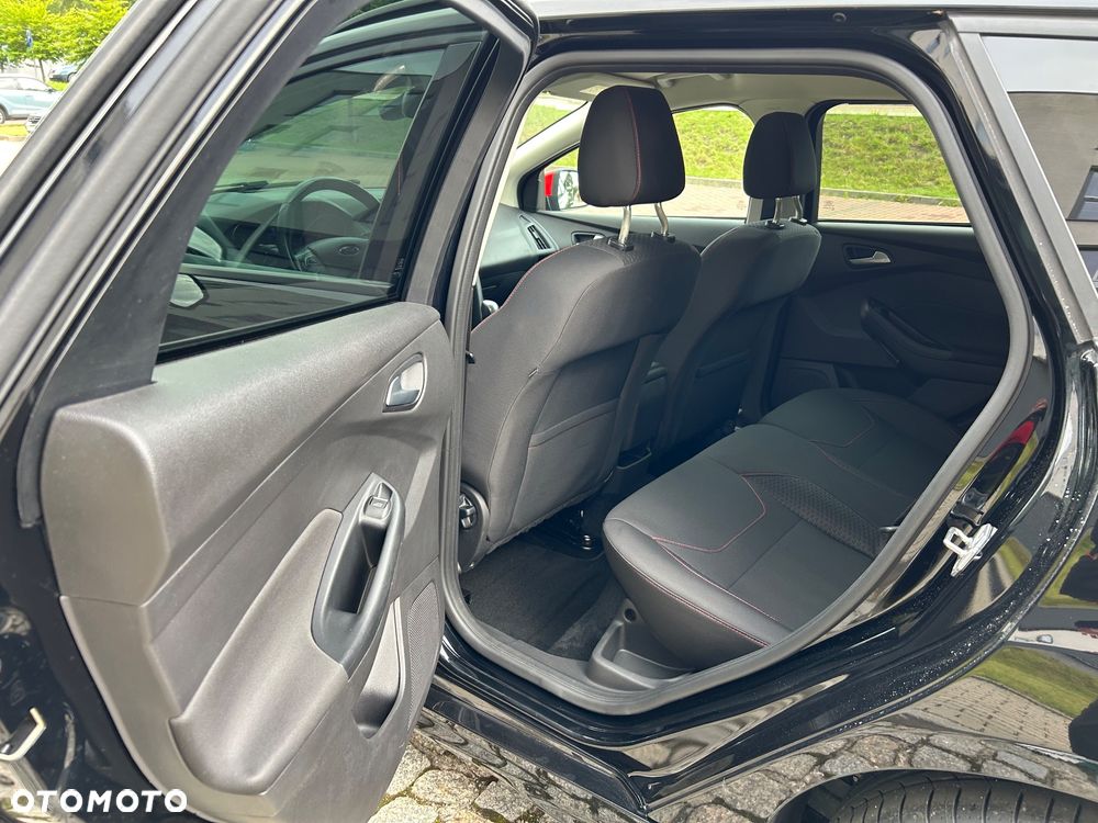 Ford Focus Turnier 1.5 EcoBoost Start-Stopp-System ST-Line - 22