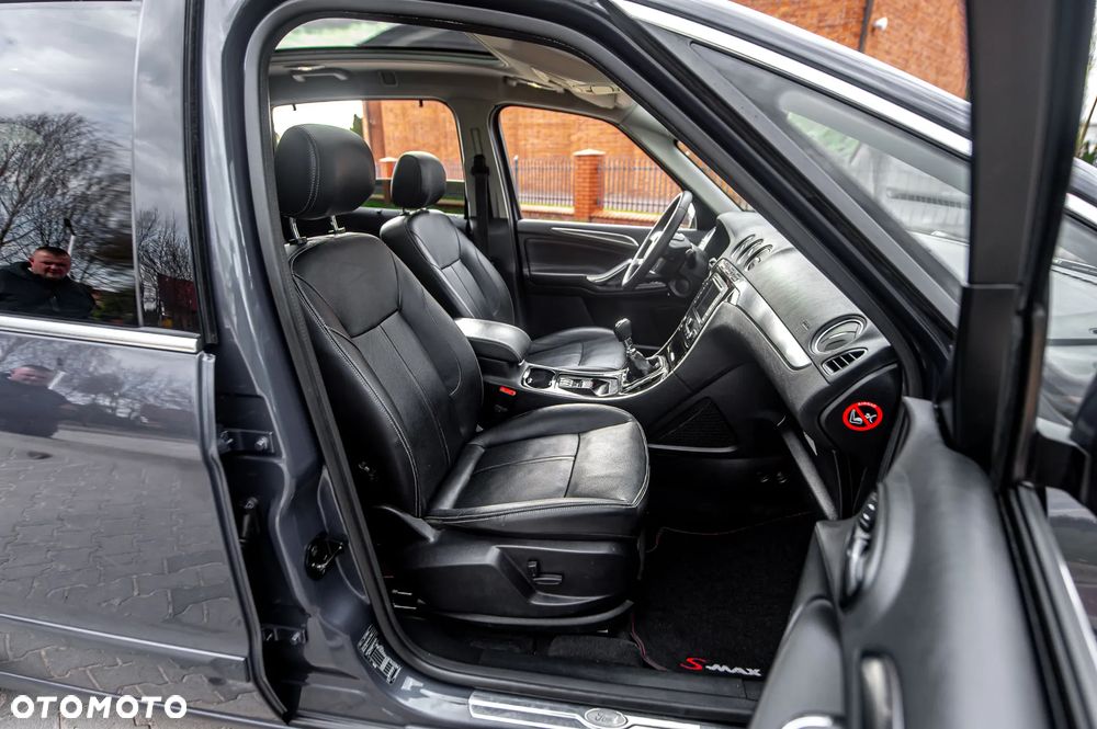 Ford S-Max 2.0 TDCi DPF Titanium X - 24