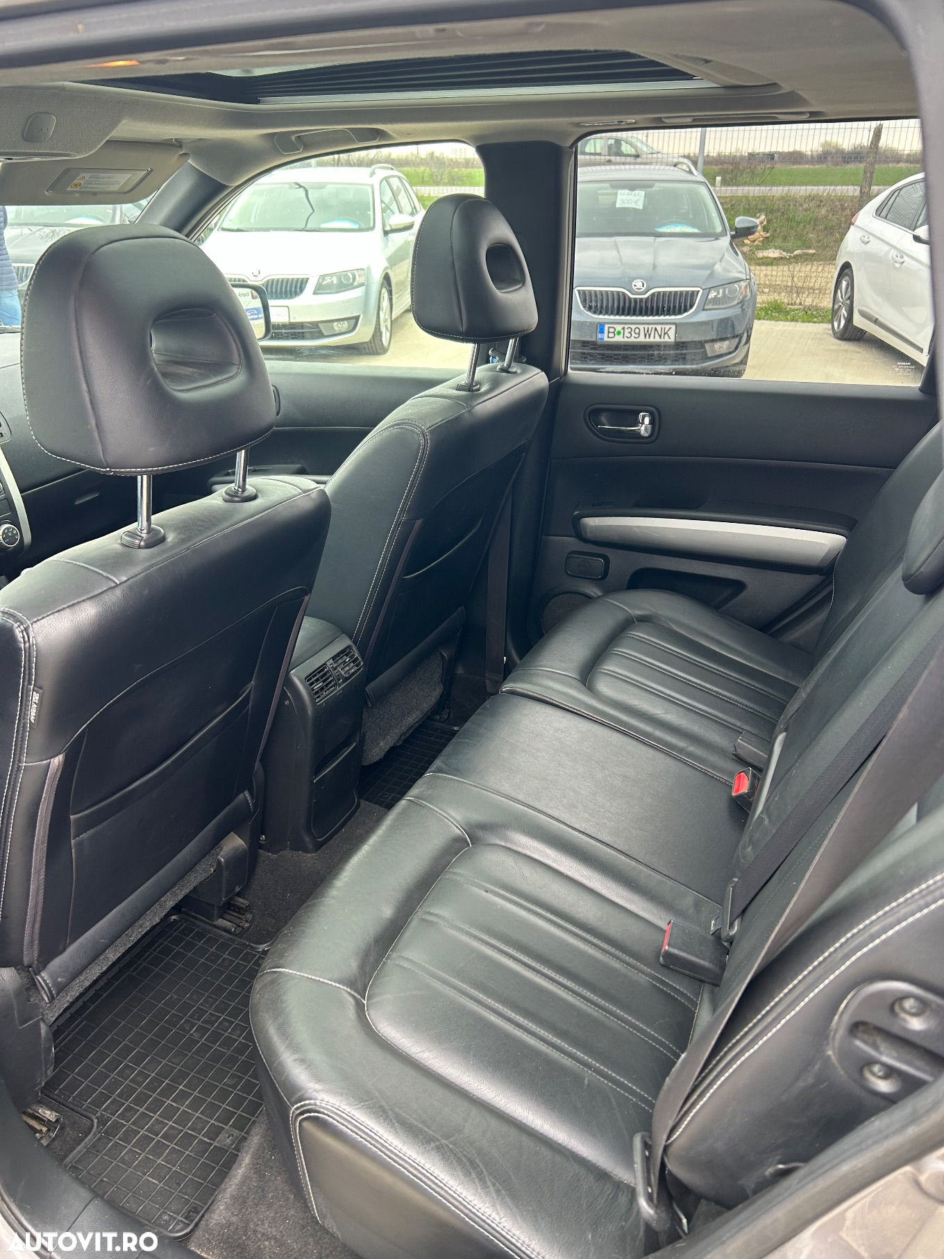 Nissan X-Trail - 10