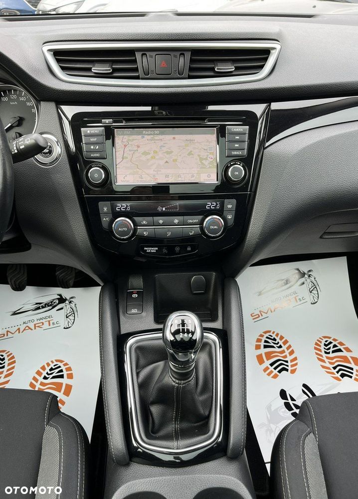 Nissan Qashqai 1.3 DIG-T Tekna - 19
