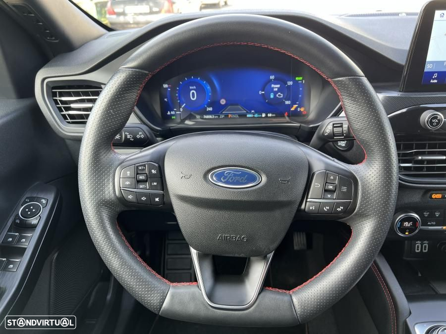 Ford Kuga 2.5 PHEV ST-Line X - 29
