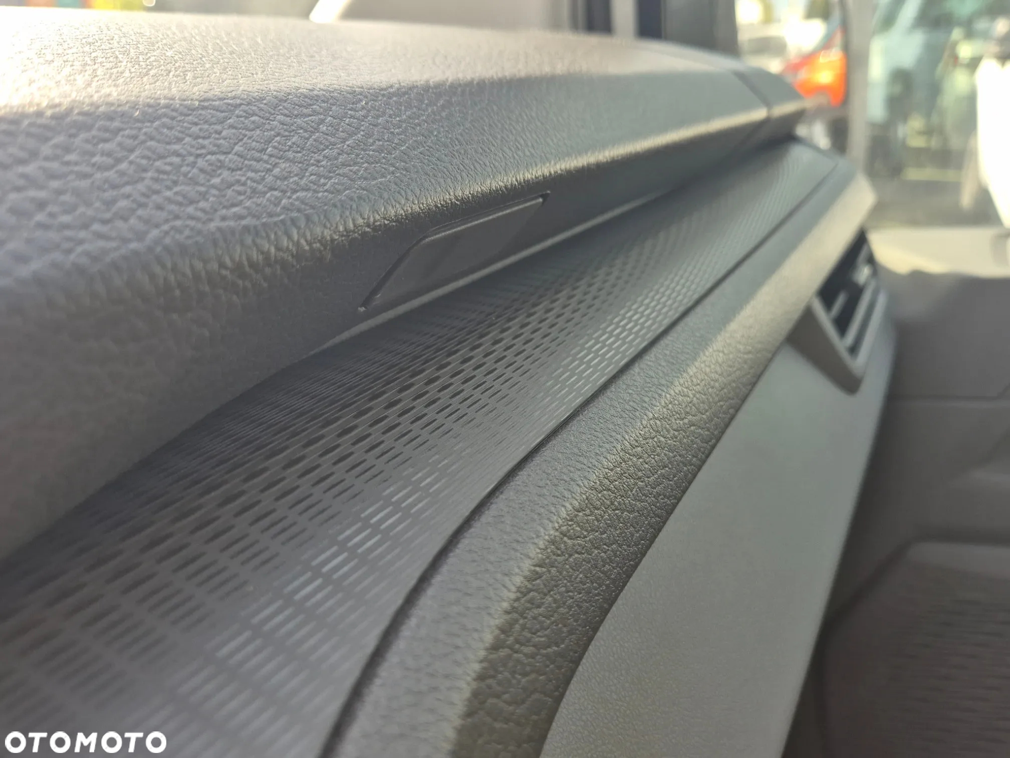 Volkswagen Transporter - 7