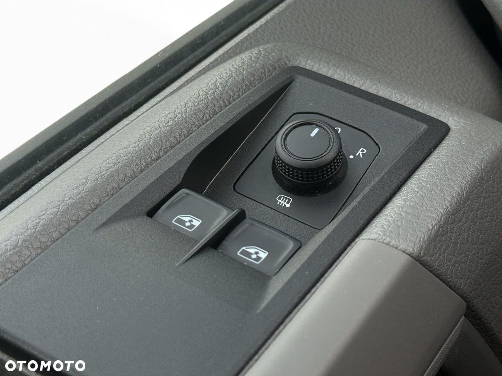 Volkswagen Crafter 35 TDI 177 KM Wysoki dach - 18