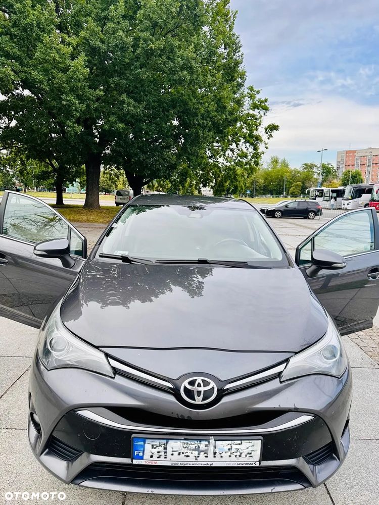 Toyota Avensis 2.0 Premium MS - 13