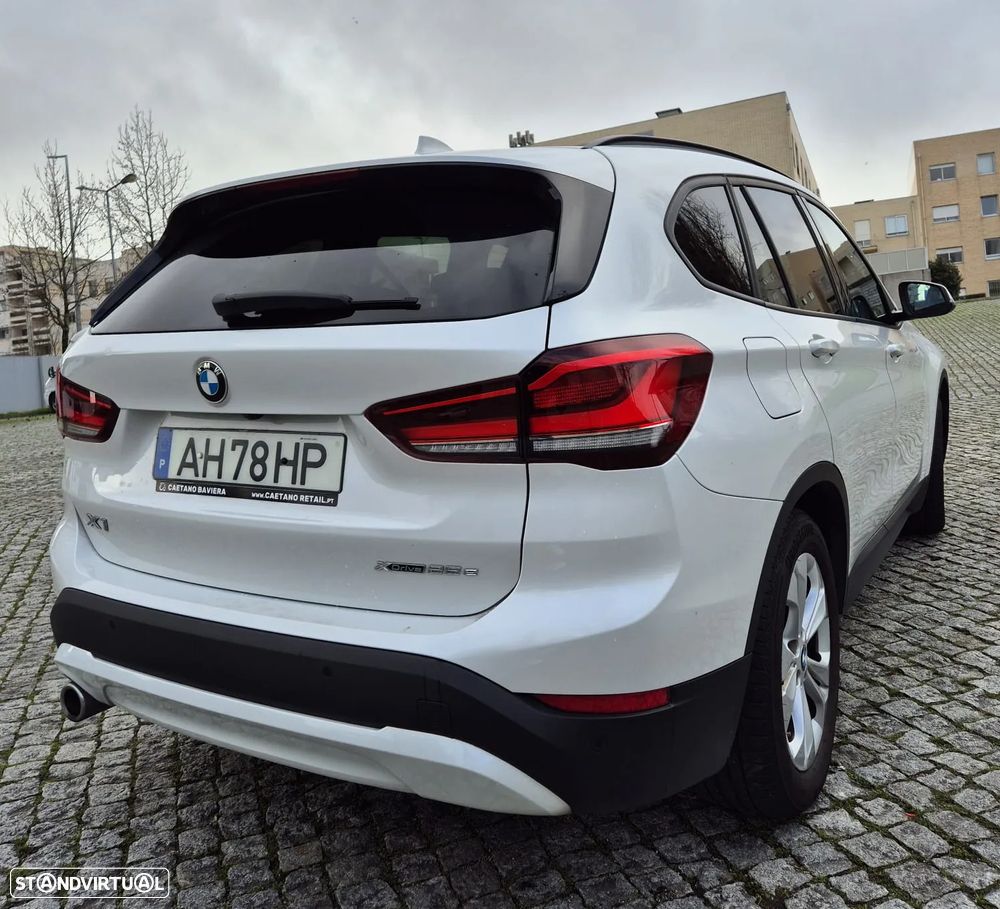 BMW X1 25 e xDrive Corporate Edition - 2