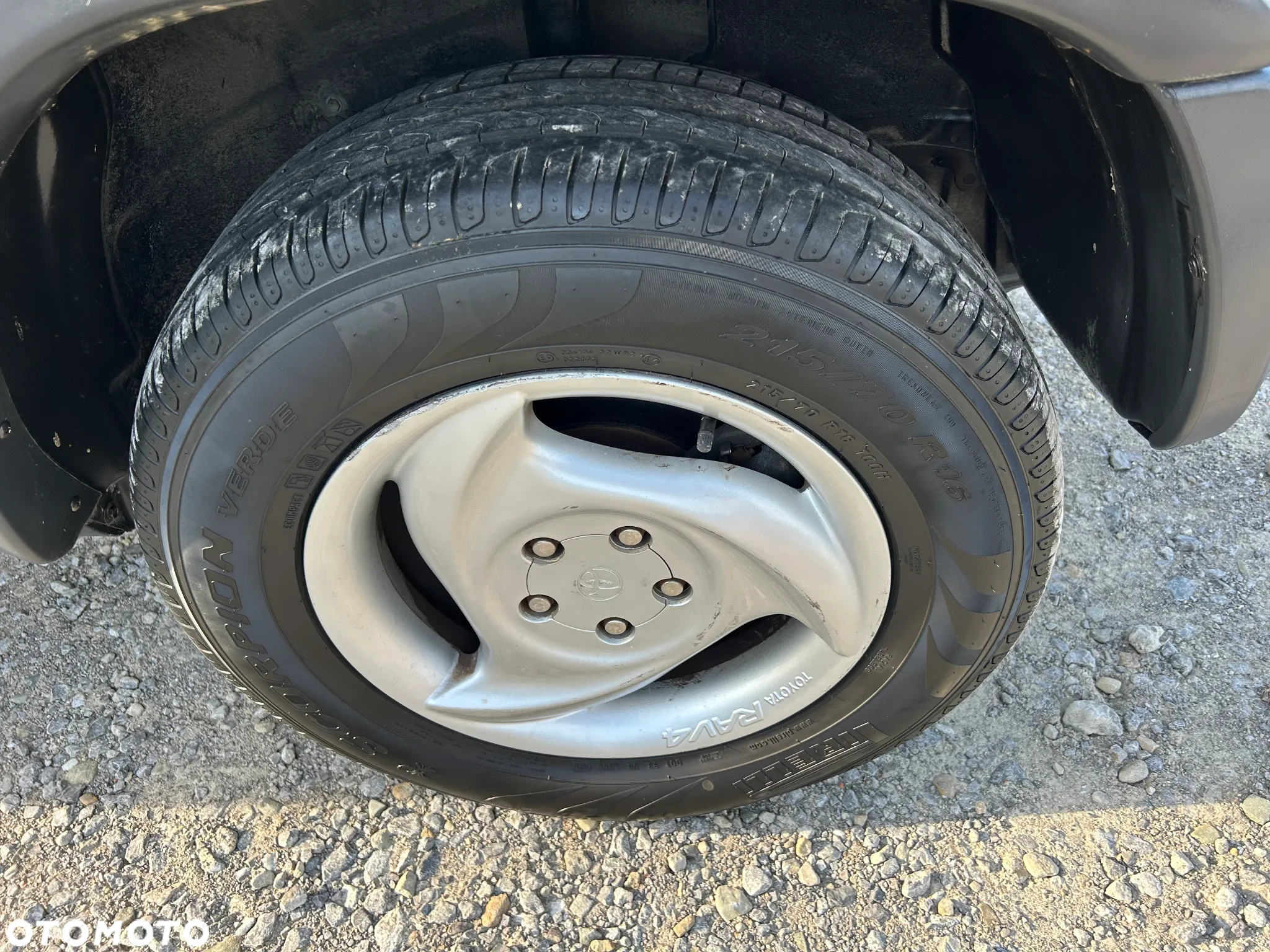 Toyota RAV4 - 14