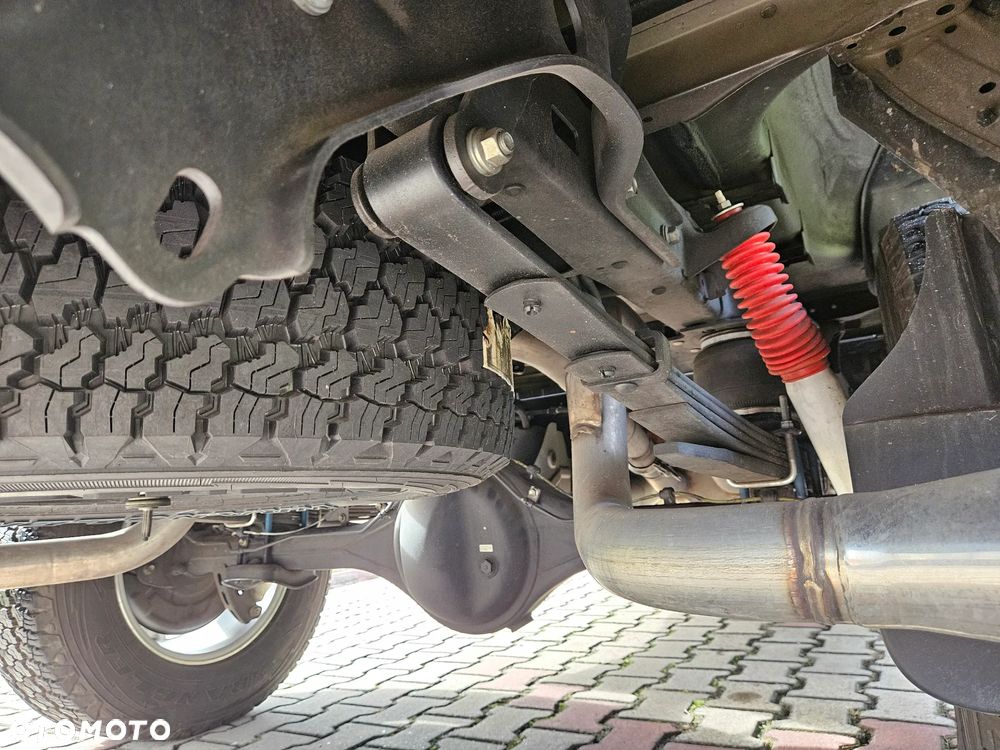 Toyota Tundra 5.7 4x4 - 28