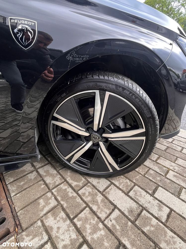 Peugeot 308 1.2 PureTech GT S&S EAT8 - 17