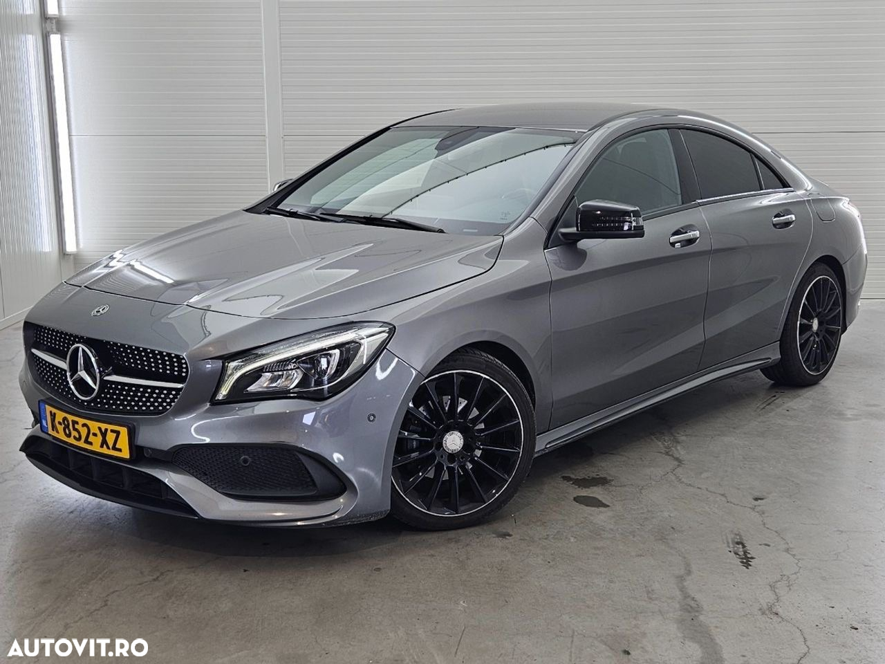 Mercedes-Benz CLA - 2