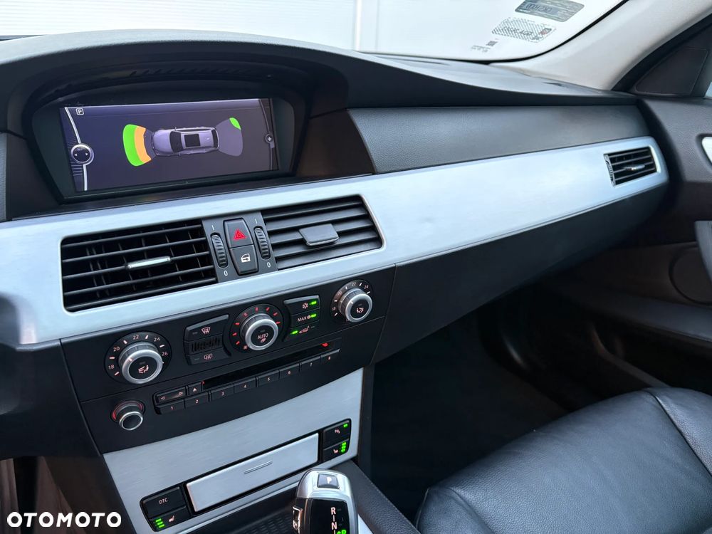BMW Seria 5 - 24
