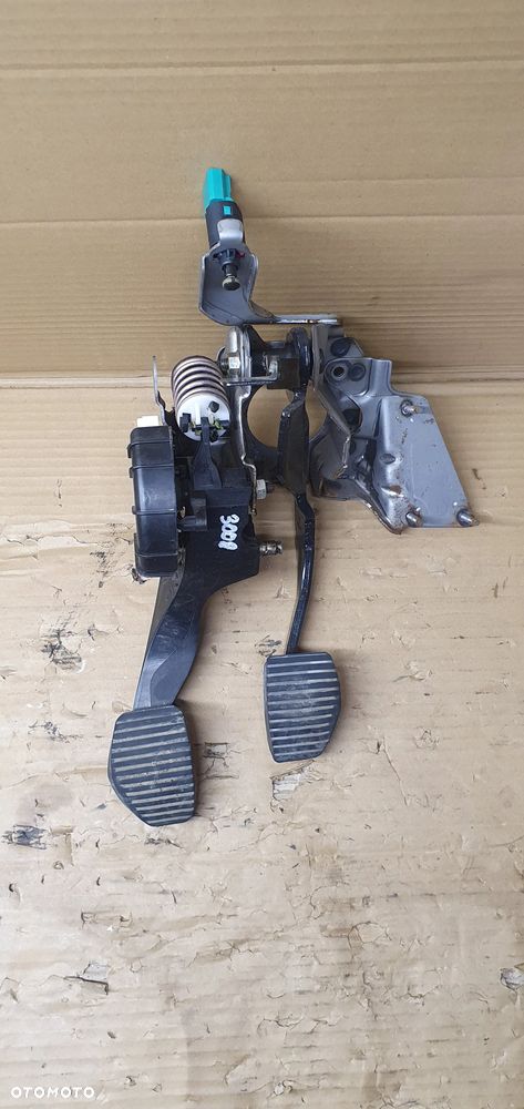 Pedały pedał sprzęgła hamulca Peugeot 3008 - 2