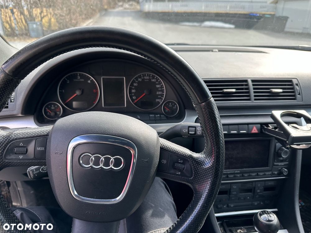 Audi A4 Avant 2.0 TDI DPF Quattro - 20
