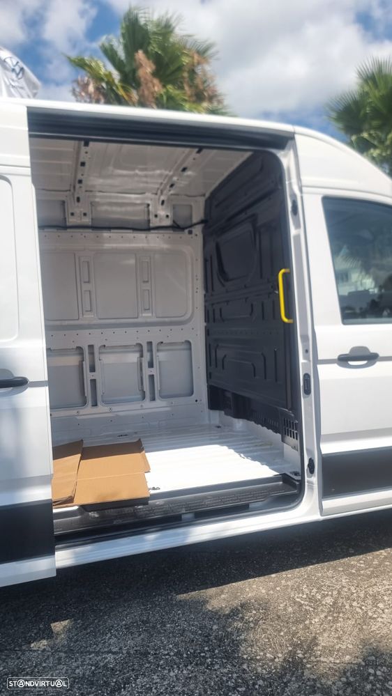 VW Crafter - 12