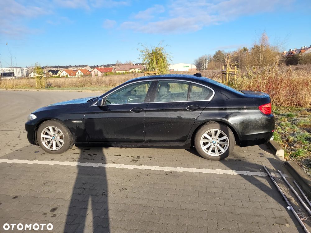BMW Seria 5 520d - 4