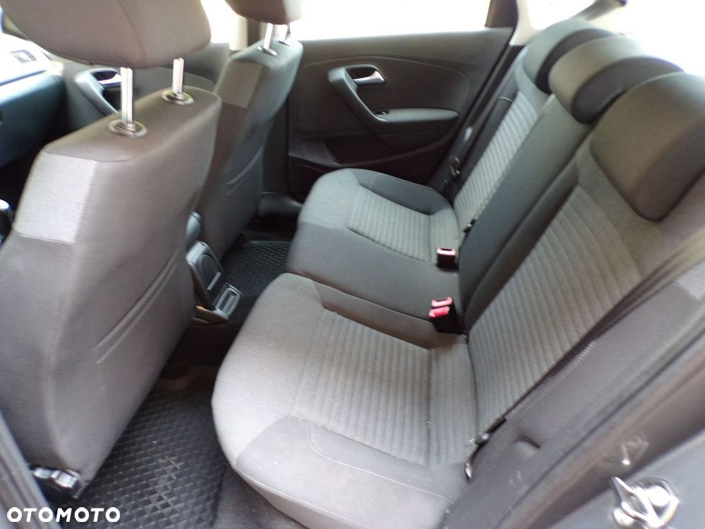 Volkswagen Polo - 24