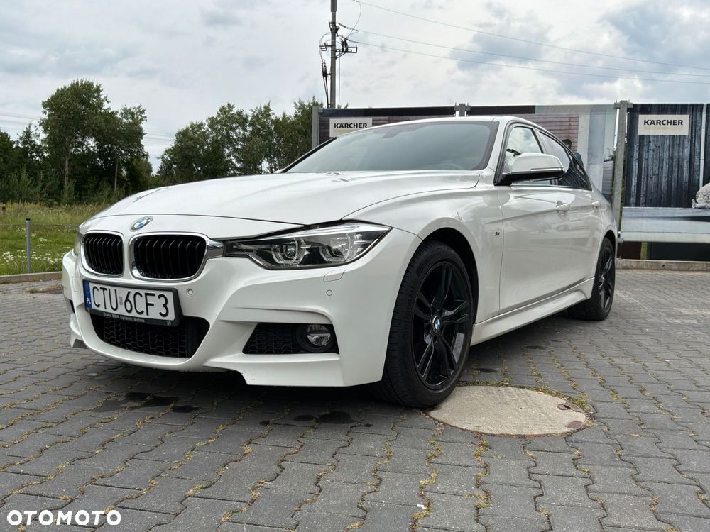 BMW Seria 3 320i M Sport - 4