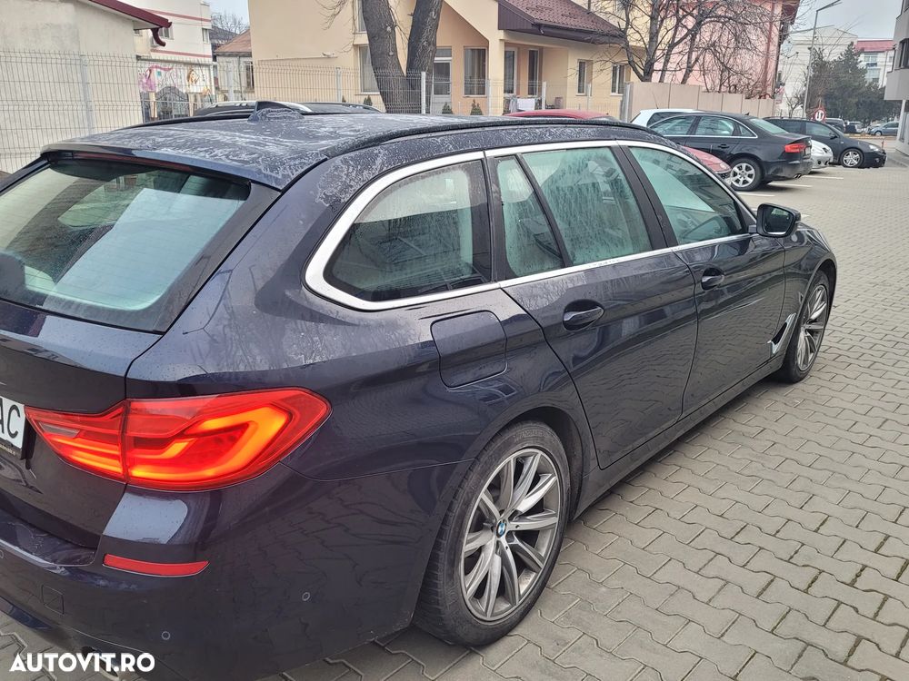 BMW Seria 5 520d Touring Aut. Luxury Line - 3
