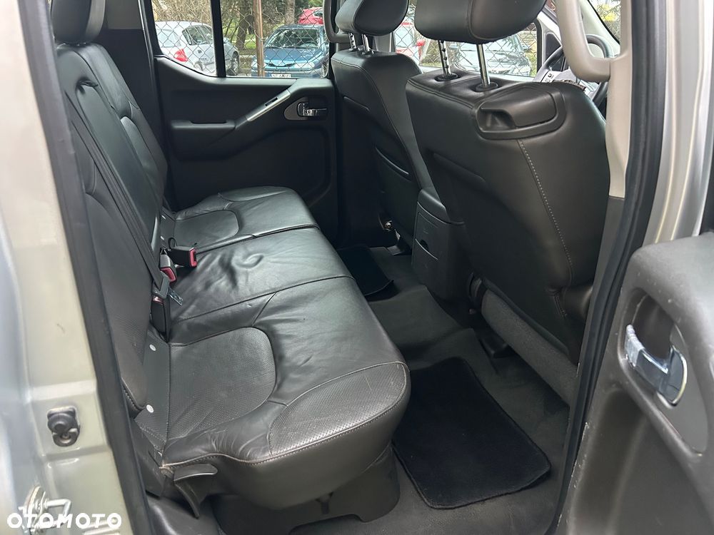 Nissan Navara DPF Autm SE - 12