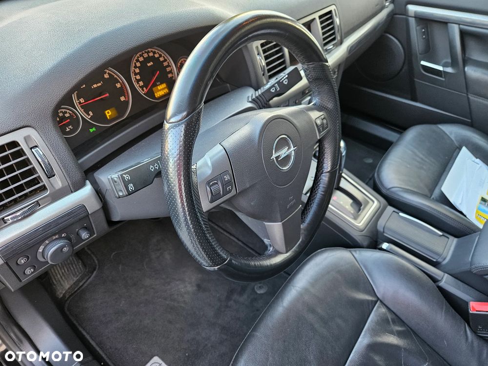 Opel Vectra 1.9 CDTI DPF Automatik Cosmo Plus - 24