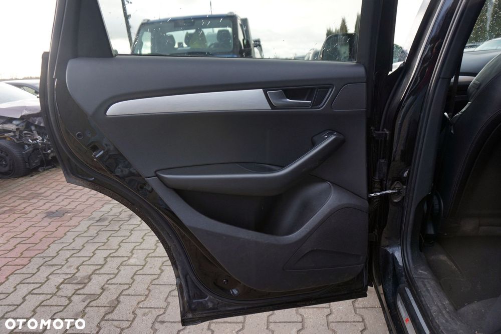 DRZWI TYLNE LEWE Q5 I 8R LZ9Y  CZARNY AUDI 2008-2012 - 9