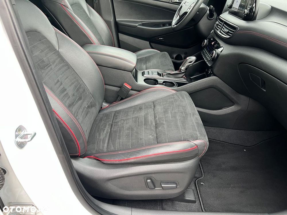 Hyundai Tucson 1.6 GDi 4WD DCT N Line - 19