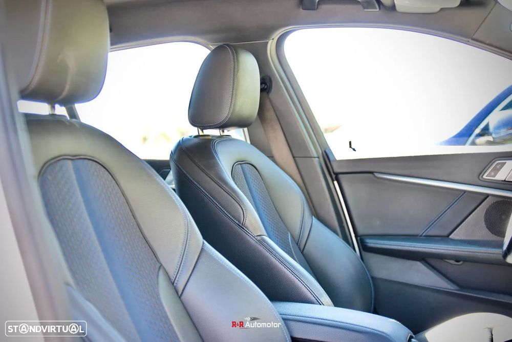 BMW 118 i Pack Desportivo M Auto - 17