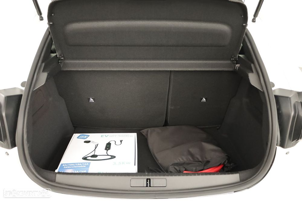 Peugeot e-208 50 kWh Style - 24