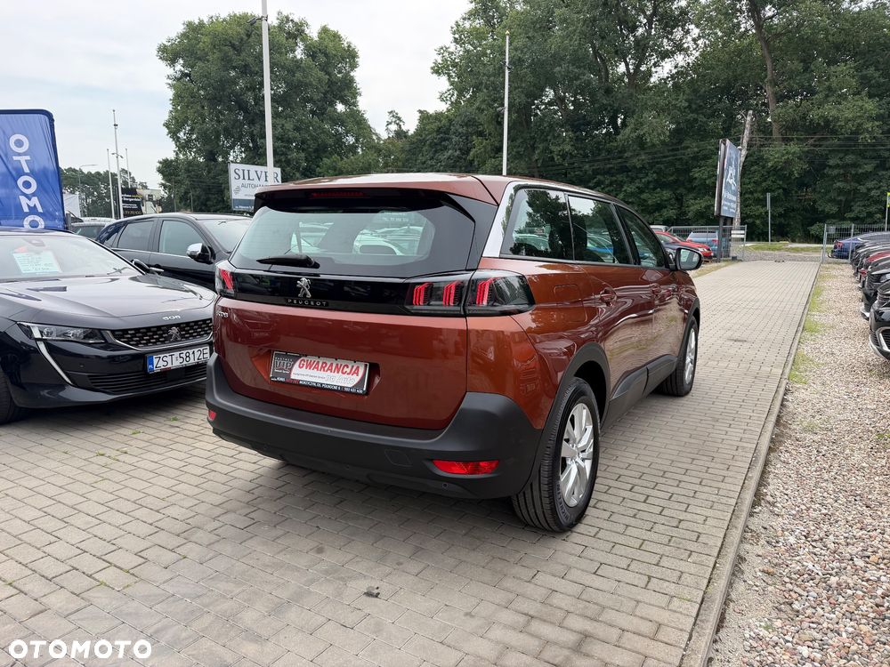 Peugeot 5008 - 16