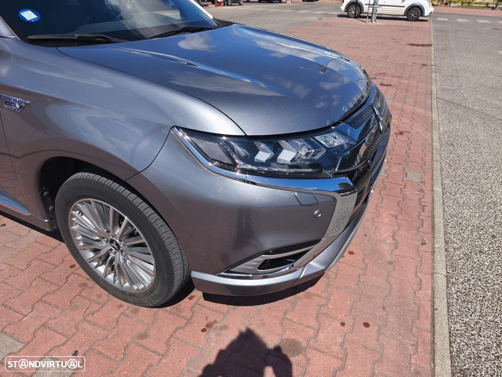Mitsubishi Outlander - 7