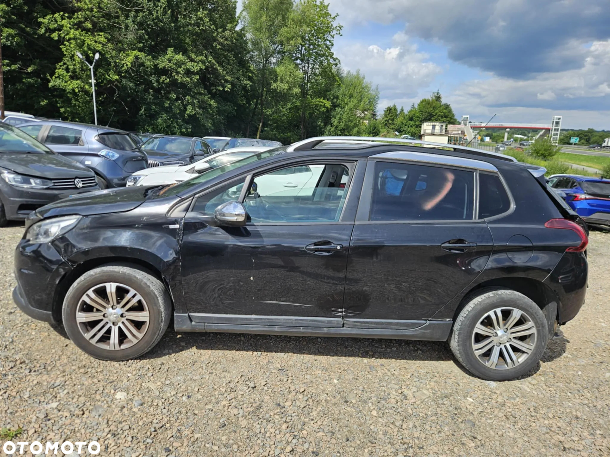 Peugeot 2008 1.6 BlueHDi Style - 7