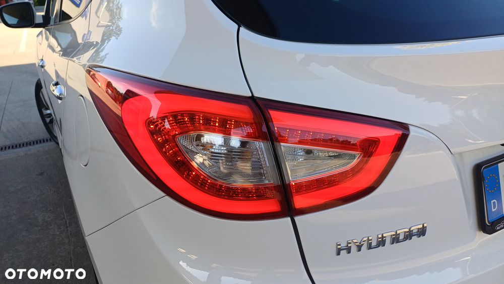 Hyundai ix35 2.0 CRDi 4WD Premium - 9