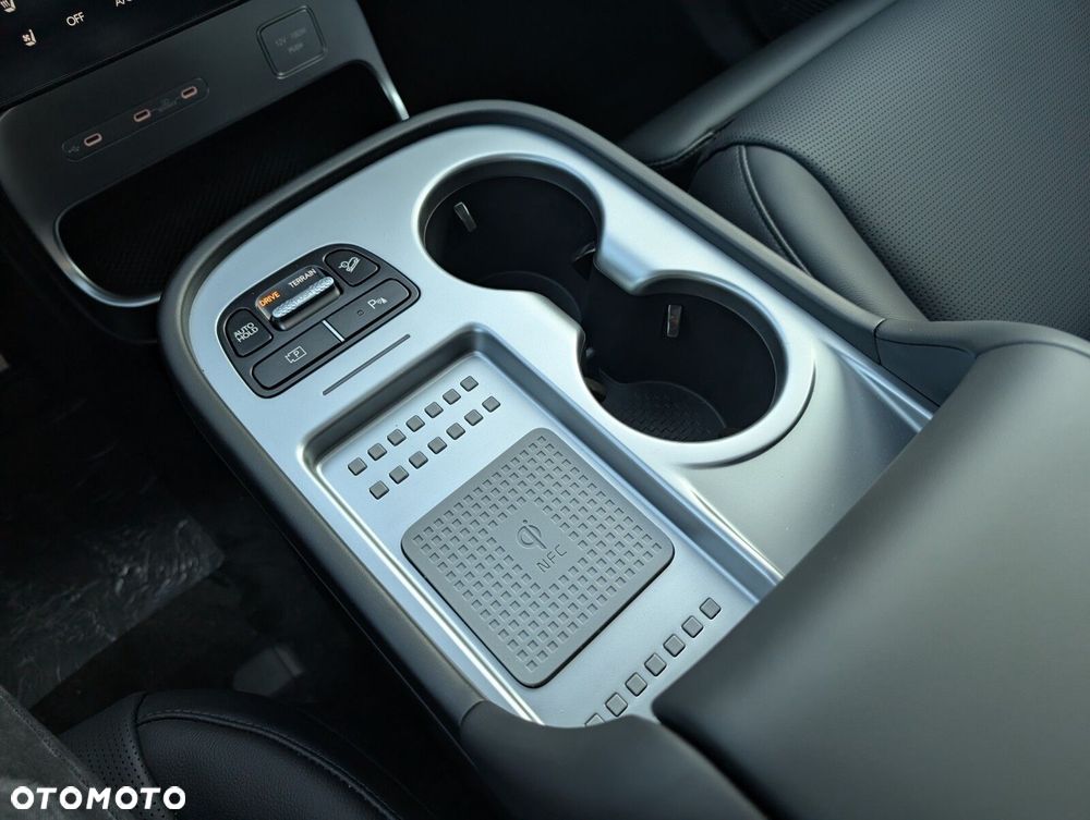 Hyundai IONIQ 9 - 30