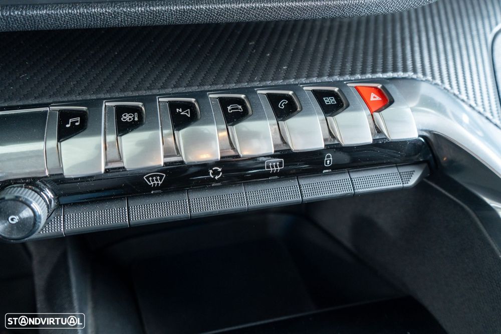 Peugeot 3008 1.5 BlueHDi Active Pack EAT8 - 19