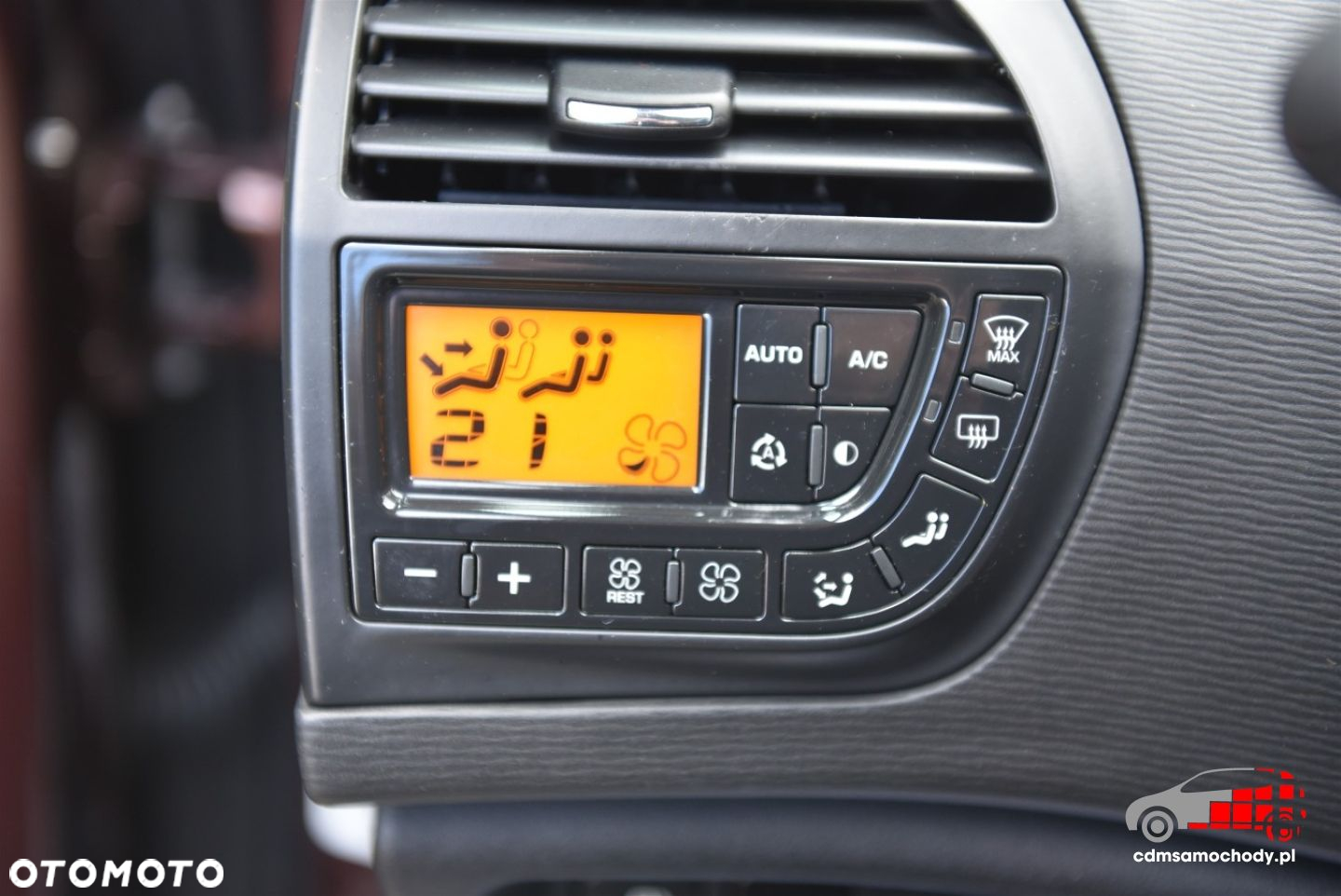 Citroën C4 Grand Picasso 2.0 16V Exclusive - 26