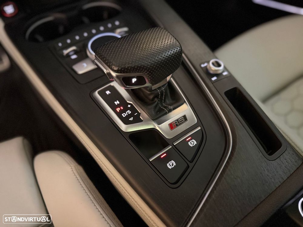 Audi RS4 Avant 2.9 TSI quattro Tiptronic - 27