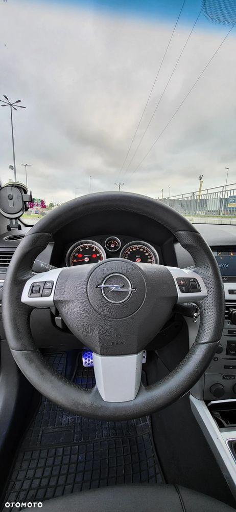 Opel Astra III 2.0 T Sport - 11
