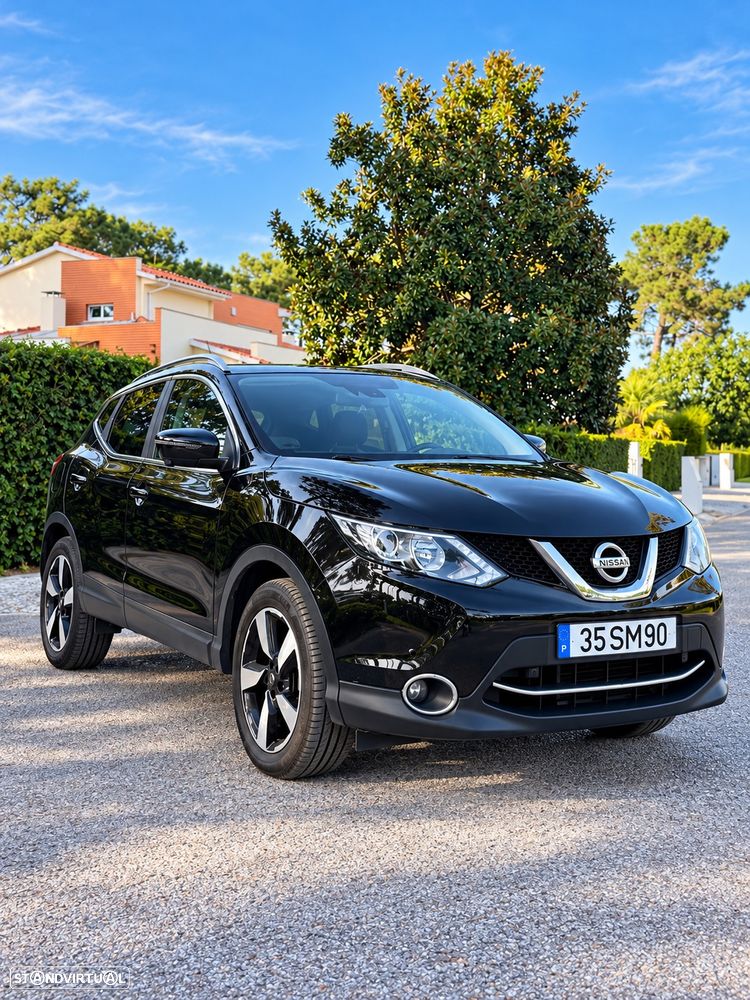 Nissan Qashqai 1.5 dCi N-Connecta Led - 1