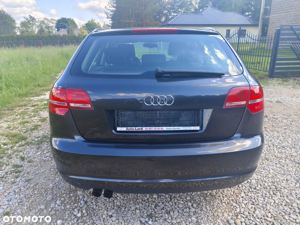 Audi A3 Sportback 1.4 TFSI Attraction - 9