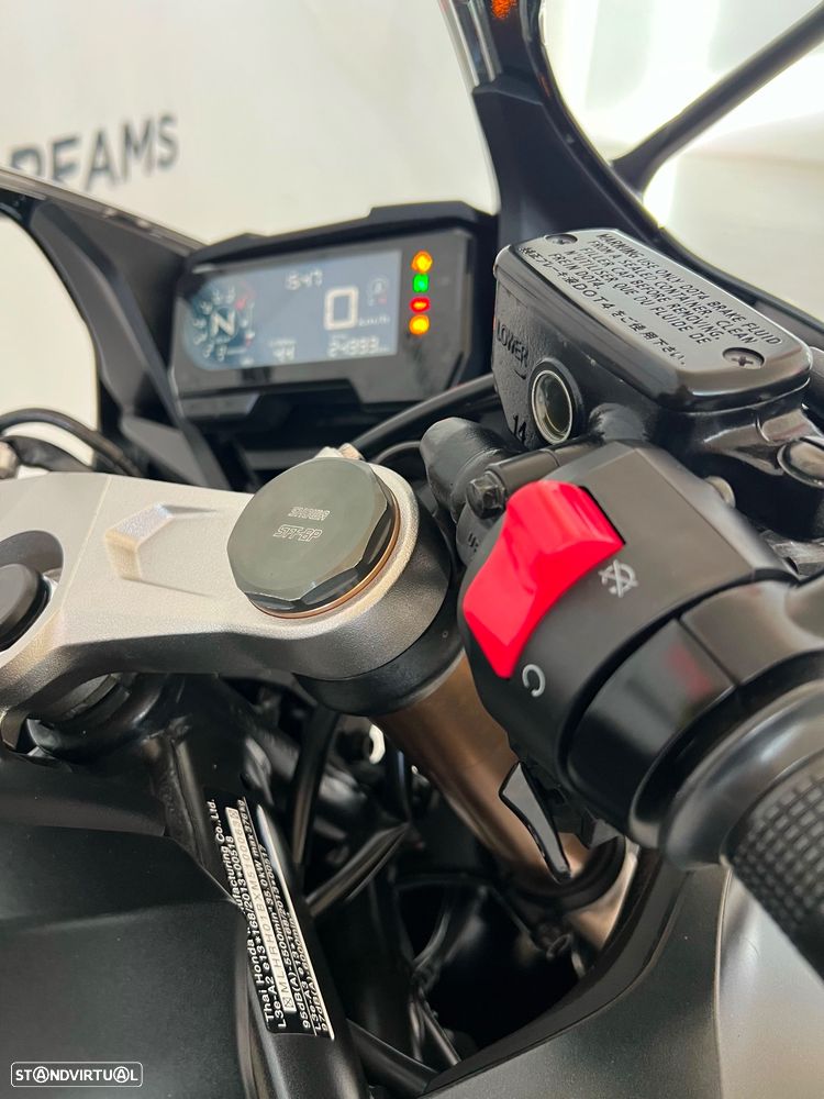 Honda CBR 650R - 14