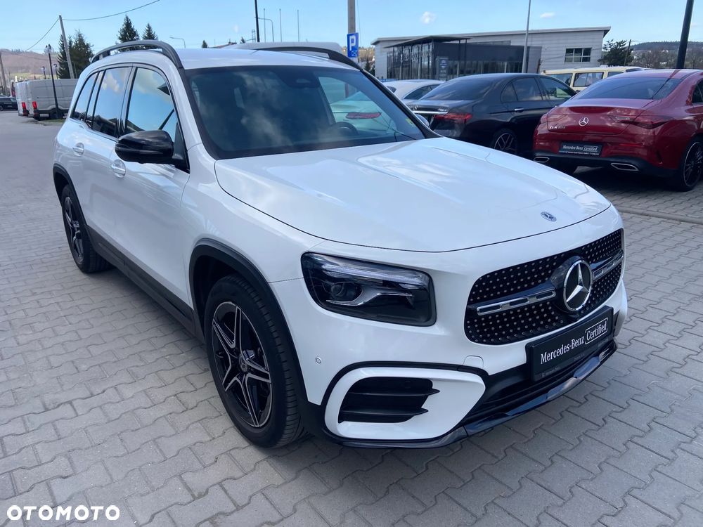 Mercedes-Benz GLB 200 AMG Line 7G-DCT - 3