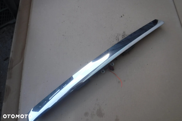 Mercedes B Klasa W245 blenda chrom klamka klapy