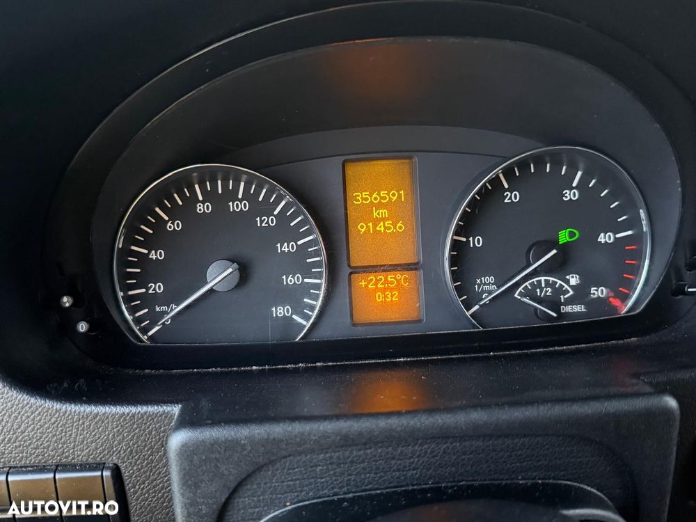 Mercedes-Benz Sprinter - 7