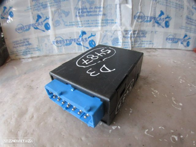 Modulo 61358359031 BMW SERIE 3 COUPE E36 1994 318Is 1.8I  16V 140Cv 3P PRETO Módulo Limpa Vidros BMW E36 318 BERLINE 2000 1.7D 90CV 4P BORDEAUX - 2
