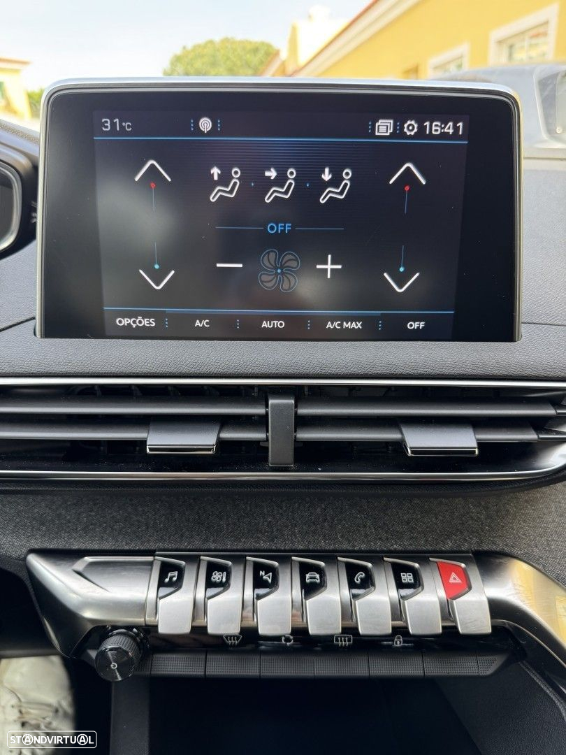 Peugeot 5008 1.2 PureTech GT Line EAT8 - 22