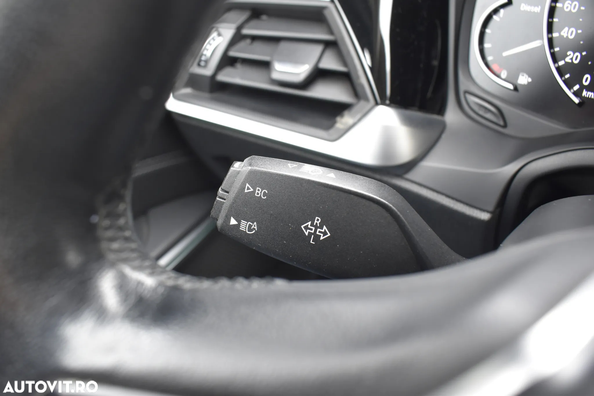 BMW Seria 3 320d xDrive AT Advantage - 25