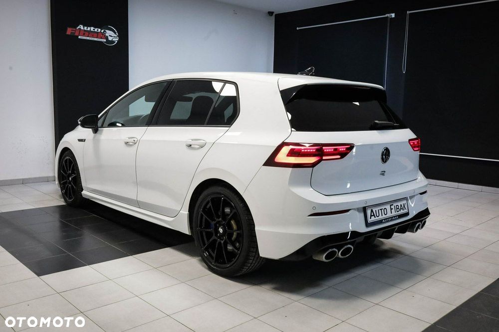 Volkswagen Golf 2.0 TSI 4Motion R DSG - 10