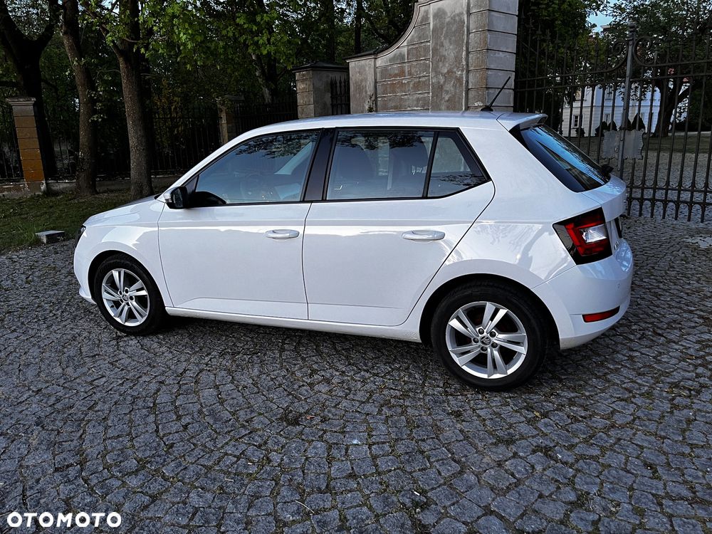 Skoda Fabia 1.0 Ambition Plus - 2