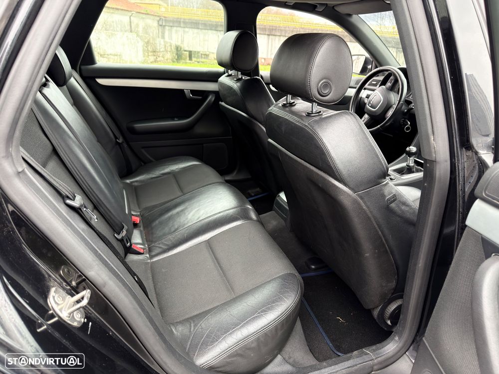 Audi A4 Avant 2.0 TDI S-line - 7