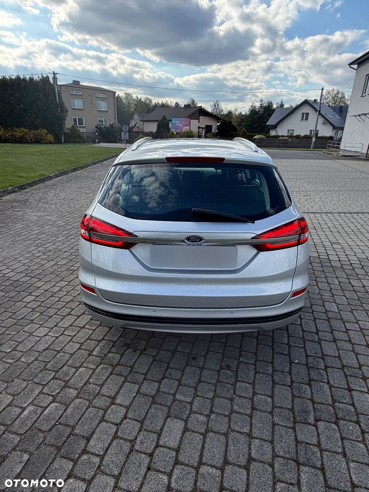 Ford Mondeo 2.0 TDCi Titanium PowerShift - 3
